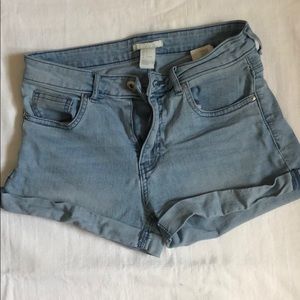 H&M light blue shorts